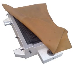 UPPER MOULD
